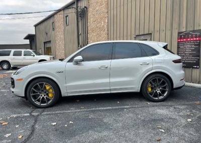 cayenne turbo s e-hybrid xpel ppf and xpel fusion plus ceramic coating BC06 on wheels